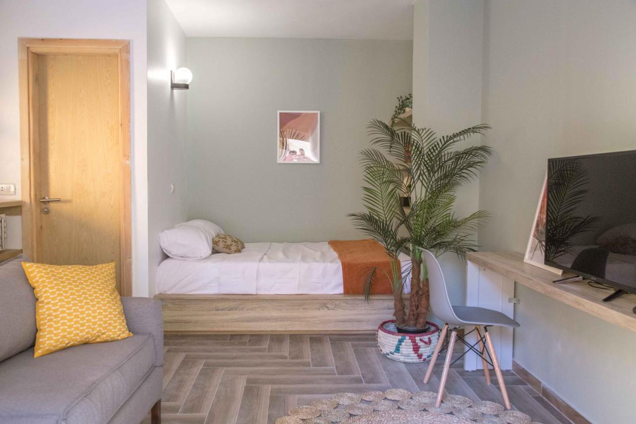 Apartment Bird Nest Near Arkan Plaza *
