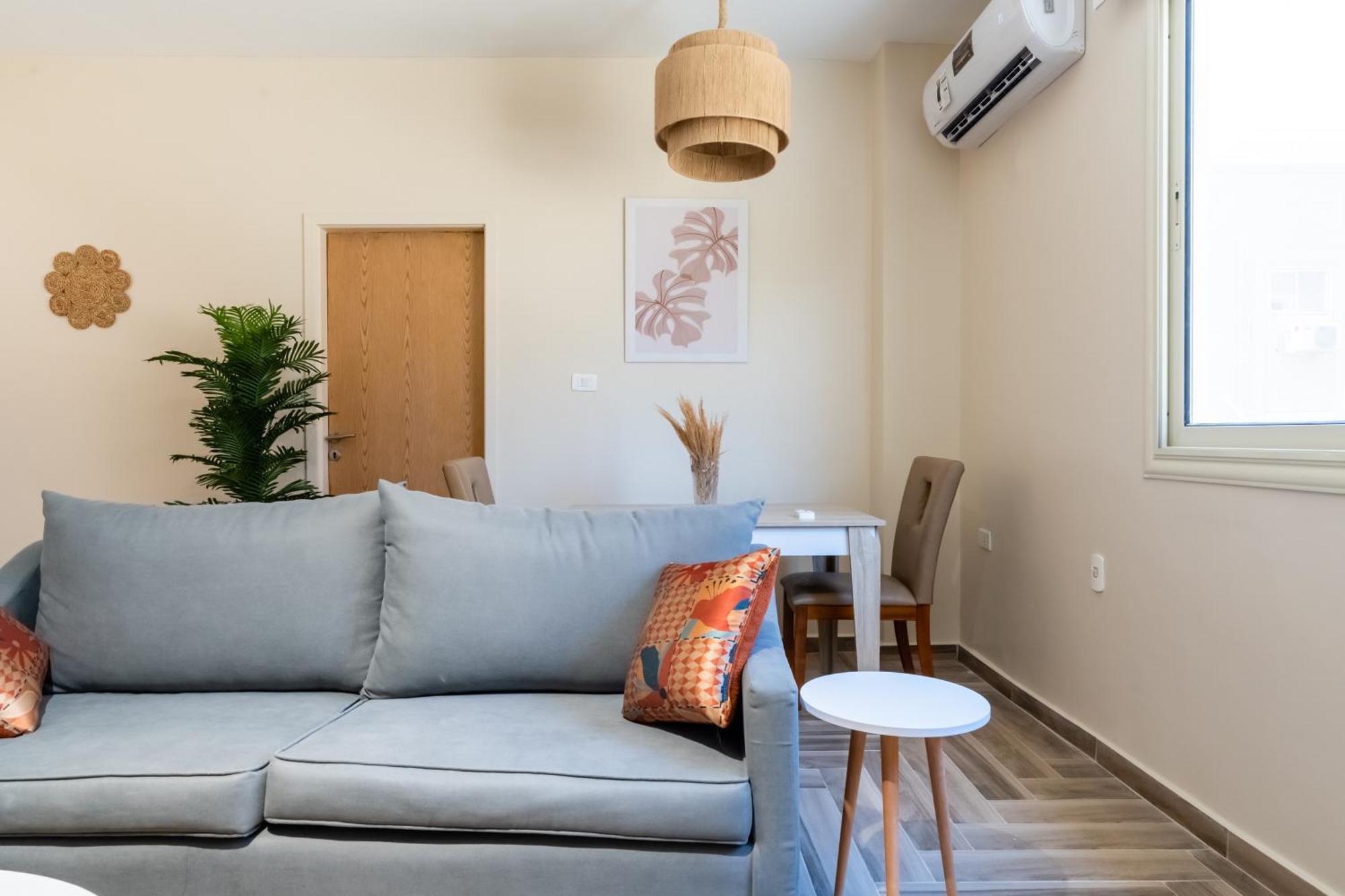 Apartament Bird Nest Near Arkan Plaza *